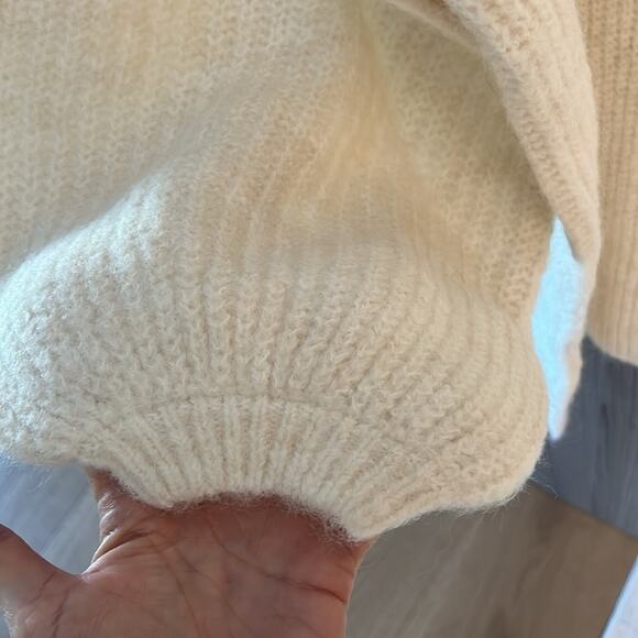 NWT $148 Anthropologie RUMORED Milkshake fluffy knit mini dress off white M - Picture 5 of 6